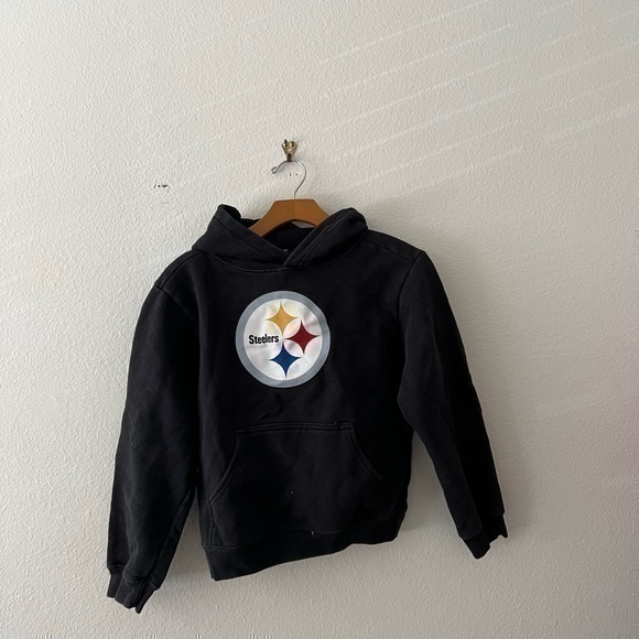BOYS PITTSBURG STEELERS HOODIE SIZE LARGE